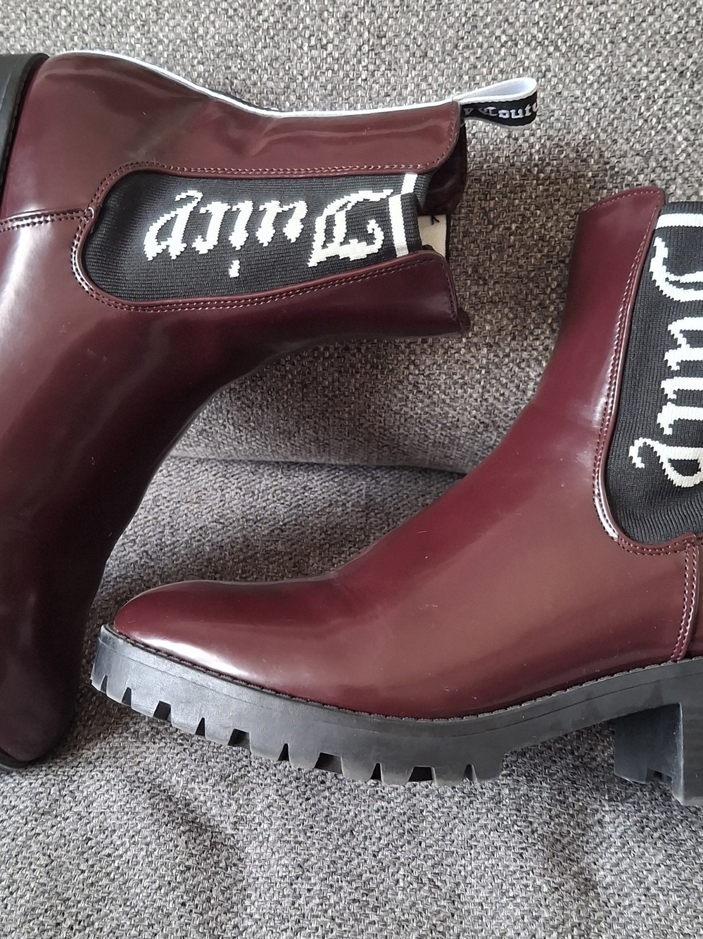 Juicy Couture Chelsea One Boots